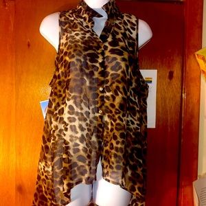 Silk Leopard Print Sleeveless shirt
